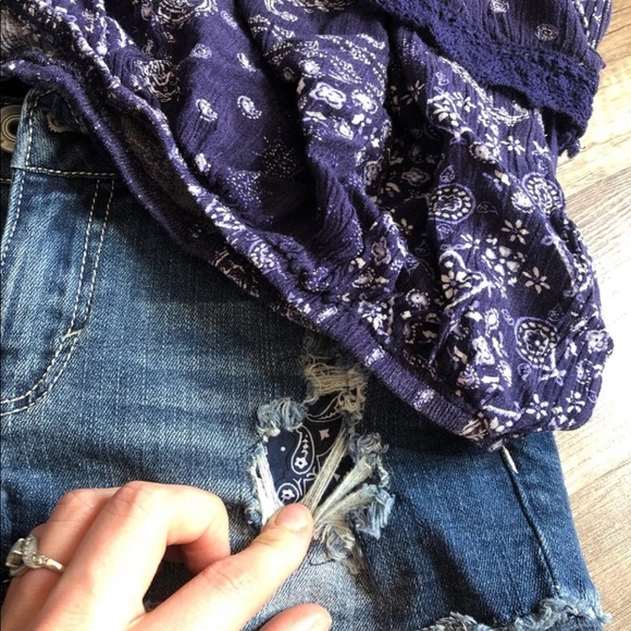 Summer clothes - Picture 2 of 3